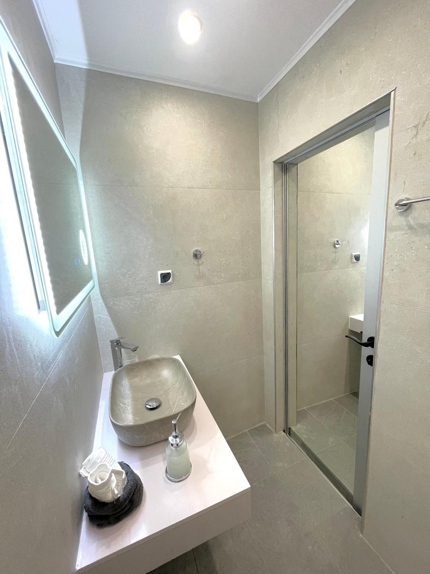 Sea Breeze Apartment Varna Bagian luar foto
